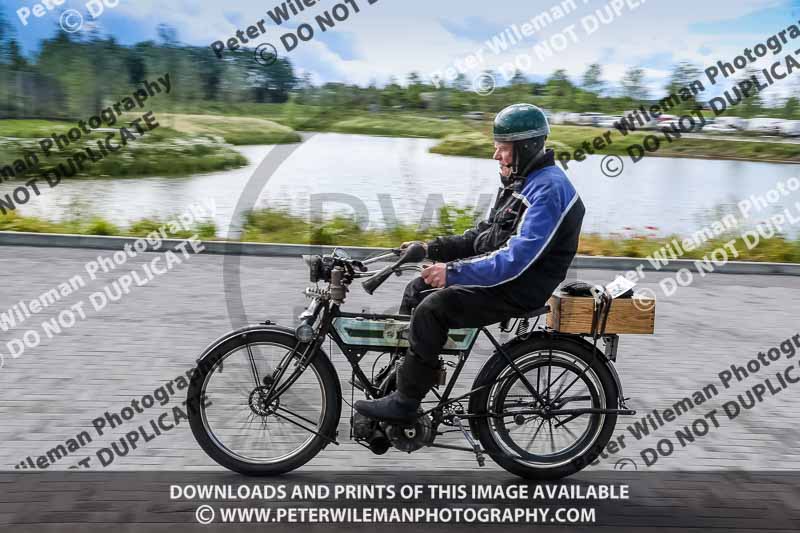 Vintage motorcycle club;eventdigitalimages;no limits trackdays;peter wileman photography;vintage motocycles;vmcc banbury run photographs